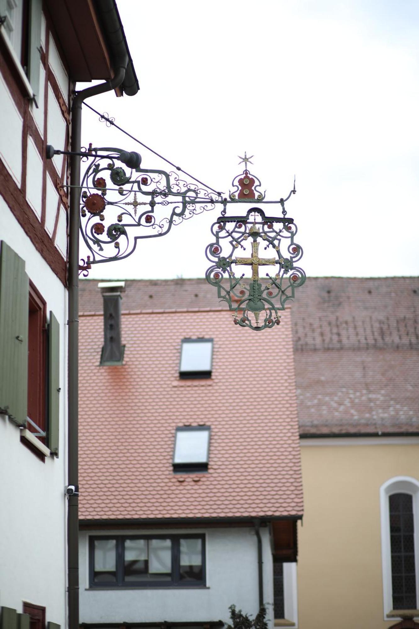 Gasthaus Hotel Zum Kreuz 스테튼암카튼마크트 외부 사진