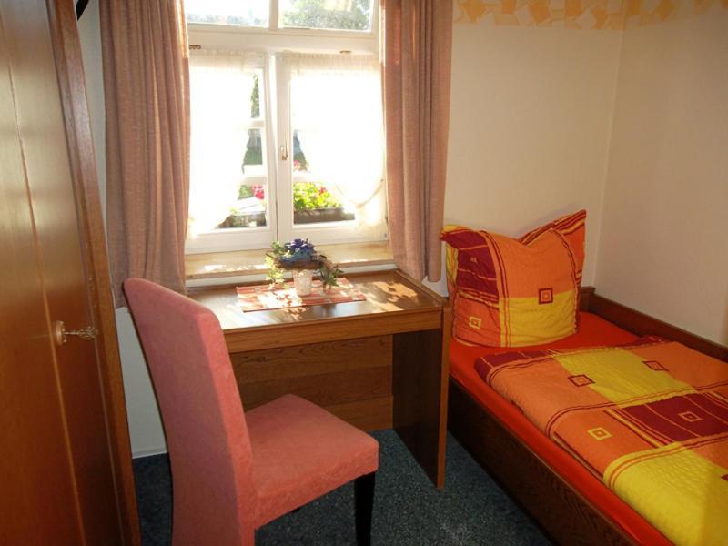 Gasthaus Hotel Zum Kreuz 스테튼암카튼마크트 객실 사진